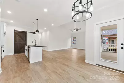 412 W Westview Street, Gastonia, NC 28052 - Photo 15