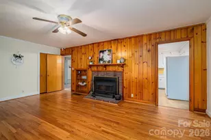 816 S Point Rd, Belmont, NC 28012 - Photo 15