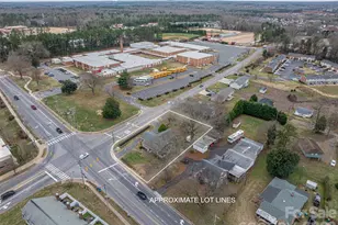 816 S Point Rd, Belmont, NC 28012 - Photo 1