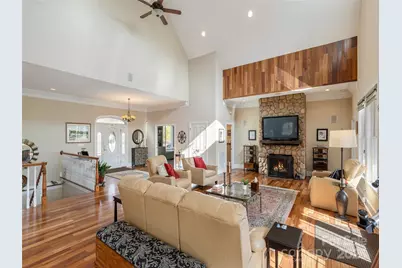 172 Summer Morning Court, Lake Lure, NC 28746 - Photo 9