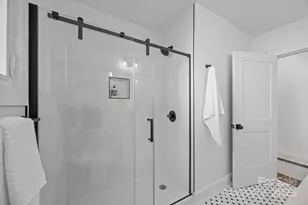 706 Rhodes Park Dr, Hendersonville, NC 28791 - Photo 33