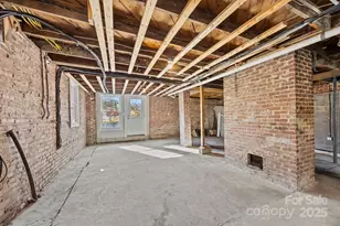 706 Rhodes Park Dr, Hendersonville, NC 28791 - Photo 39