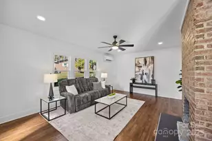 706 Rhodes Park Dr, Hendersonville, NC 28791 - Photo 13