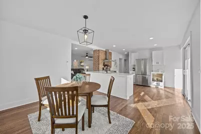 706 Rhodes Park Drive, Hendersonville, NC 28791 - Photo 19