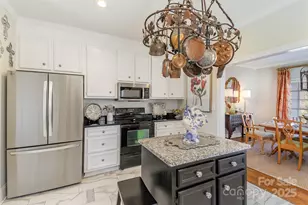 2968 Robinwood Rd, Gastonia, NC 28054 - Photo 11