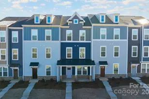 1018 Fairway Green Ln, Charlotte, NC 28216 - Photo 21