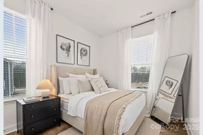 1018 Fairway Green Lane #Landon, Charlotte, NC 28216 - Photo 13