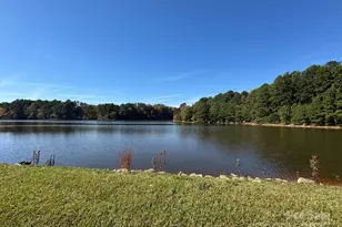 13828 Lake Bluff Dr, Matthews, NC 28105 - Photo 3