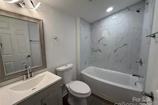 4501 Knollcrest Dr, Charlotte, NC 28208 - Photo 21