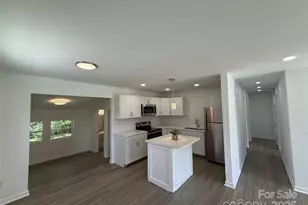 4501 Knollcrest Dr, Charlotte, NC 28208 - Photo 15