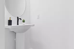 3808 Odom Wy, Charlotte, NC 28216 - Photo 13