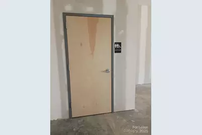 633 S Broadway Street, Forest City, NC 28043 - Photo 5