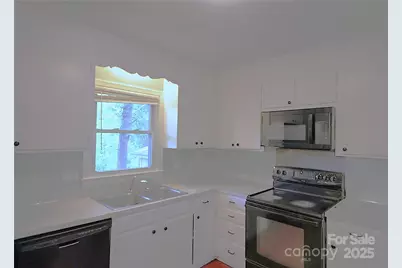 6126 Eagle Peak Drive, Charlotte, NC 28214 - Photo 9