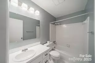 6126 Eagle Peak Dr, Charlotte, NC 28214 - Photo 17