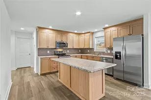 451 Lookout Dam Rd, Statesville, NC 28625 - Photo 9