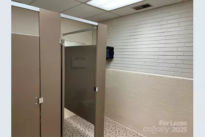 352 2nd Street NW, Hickory, NC 28601 - Photo 13