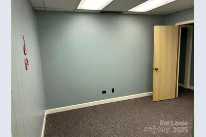 352 2nd Street NW, Hickory, NC 28601 - Photo 5