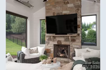 2000 Stratford Avenue, Charlotte, NC 28205 - Photo 15