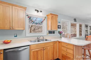 282 Friar Tuck Ln, Maggie Valley, NC 28751 - Photo 7