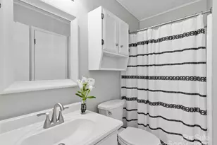 282 Friar Tuck Ln, Maggie Valley, NC 28751 - Photo 9