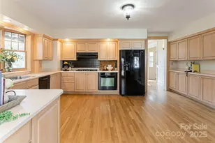 1 Evelyn Pl, Asheville, NC 28801 - Photo 15