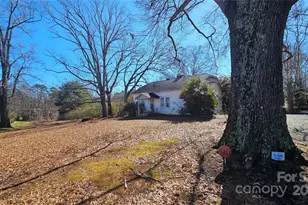 1116 Medlin Rd, Monroe, NC 28112 - Photo 9