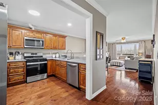 41 Rotunda Cir, Asheville, NC 28806 - Photo 3