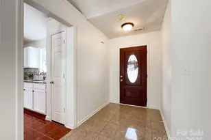 5610 Stone Bluff Ct, Charlotte, NC 28214 - Photo 3