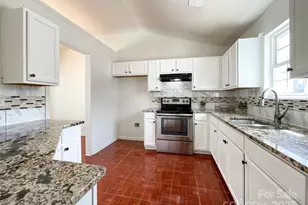 5610 Stone Bluff Ct, Charlotte, NC 28214 - Photo 13