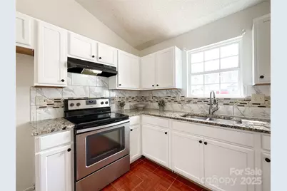 5610 Stone Bluff Court, Charlotte, NC 28214 - Photo 11