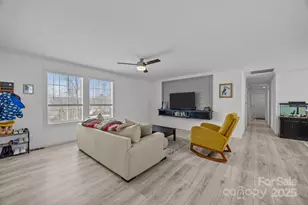 15 Luther Woods Dr, Candler, NC 28715 - Photo 5