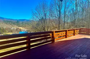 71 Travis Ln, Bakersville, NC 28705 - Photo 3