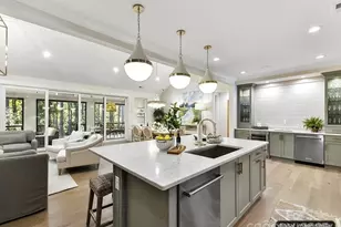 19419 Youngblood Rd W, Charlotte, NC 28278 - Photo 5