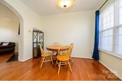 8422 Chaceview Court, Charlotte, NC 28269 - Photo 9