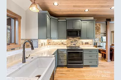 103 Duck Hope Drive, Hendersonville, NC 28739 - Photo 15