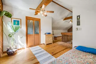 799 Fire Scald Rd, Green Mountain, NC 28740 - Photo 33