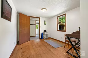 799 Fire Scald Rd, Green Mountain, NC 28740 - Photo 23