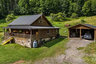 799 Fire Scald Rd, Green Mountain, NC 28740 - Photo 35