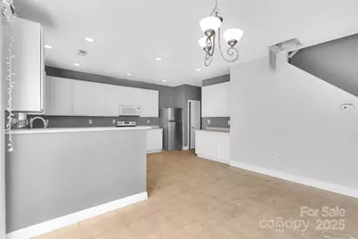 8214 Deodora Cedar Lane, Charlotte, NC 28215 - Photo 9