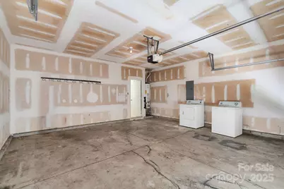 8214 Deodora Cedar Lane, Charlotte, NC 28215 - Photo 15