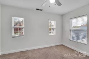 8214 Deodora Cedar Ln, Charlotte, NC 28215 - Photo 27