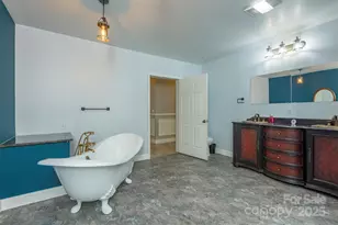 1740 Haywood Rd, Hendersonville, NC 28791 - Photo 17