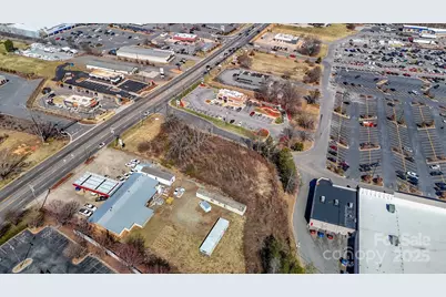 1261 Burkemont Avenue, Morganton, NC 28655 - Photo 7