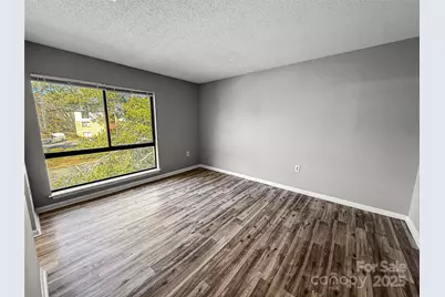 4824 Spring Lake Drive #E, Charlotte, NC 28212 - Photo 11