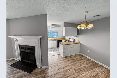 4824 Spring Lake Drive #E, Charlotte, NC 28212 - Photo 3