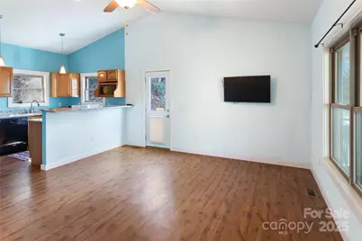 178 Chestnut Walk Drive, Waynesville, NC 28786 - Photo 5