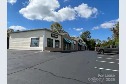 1303 7th Avenue E #C & D, Hendersonville, NC 28791 - Photo 7