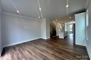 2035 Clarksdale Dr, Charlotte, NC 28206 - Photo 5