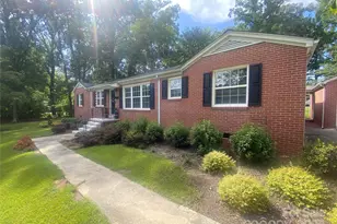 704 Marion Sims Dr, Lancaster, SC 29720 - Photo 1