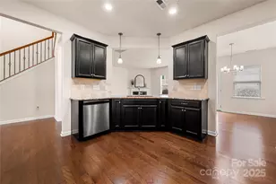 113 Burlingame Ct, Mooresville, NC 28117 - Photo 7